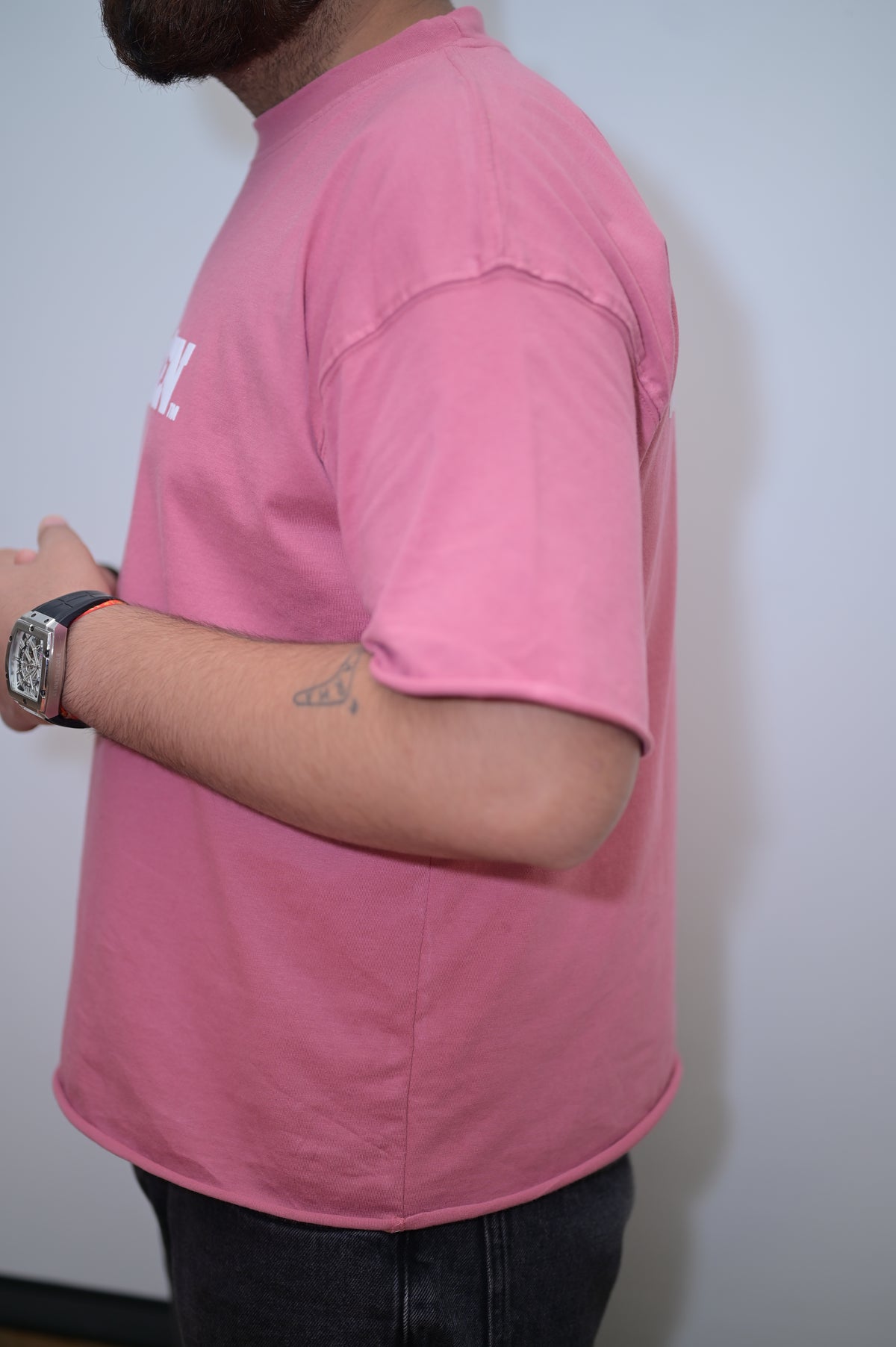 The everyday tee, reworked.